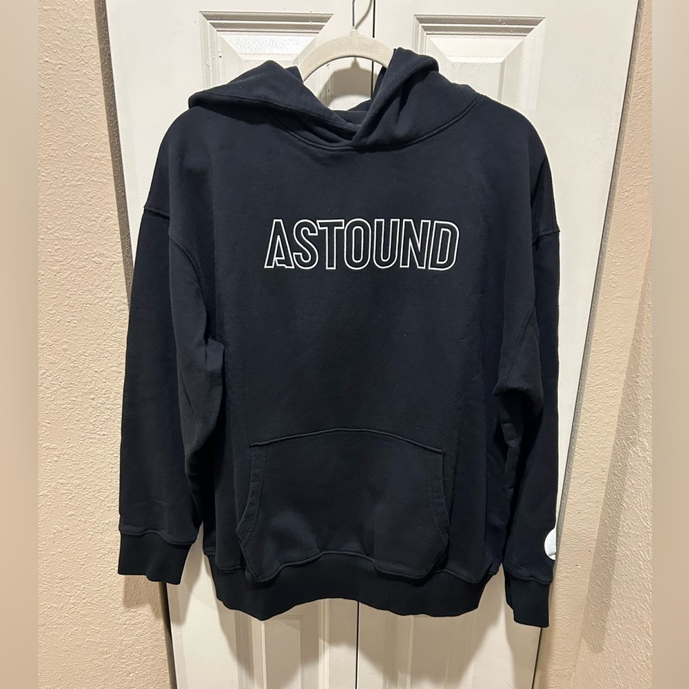 ASTOUND Men’s Hoodie in Black , size Large